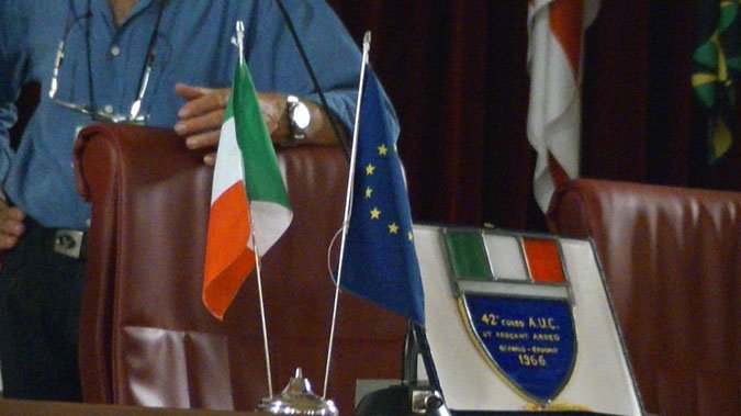 1° raduno Ascoli Piceno dal 9 al 10 settembre 2011 -  foto...194 - vengono scambiati i regali
